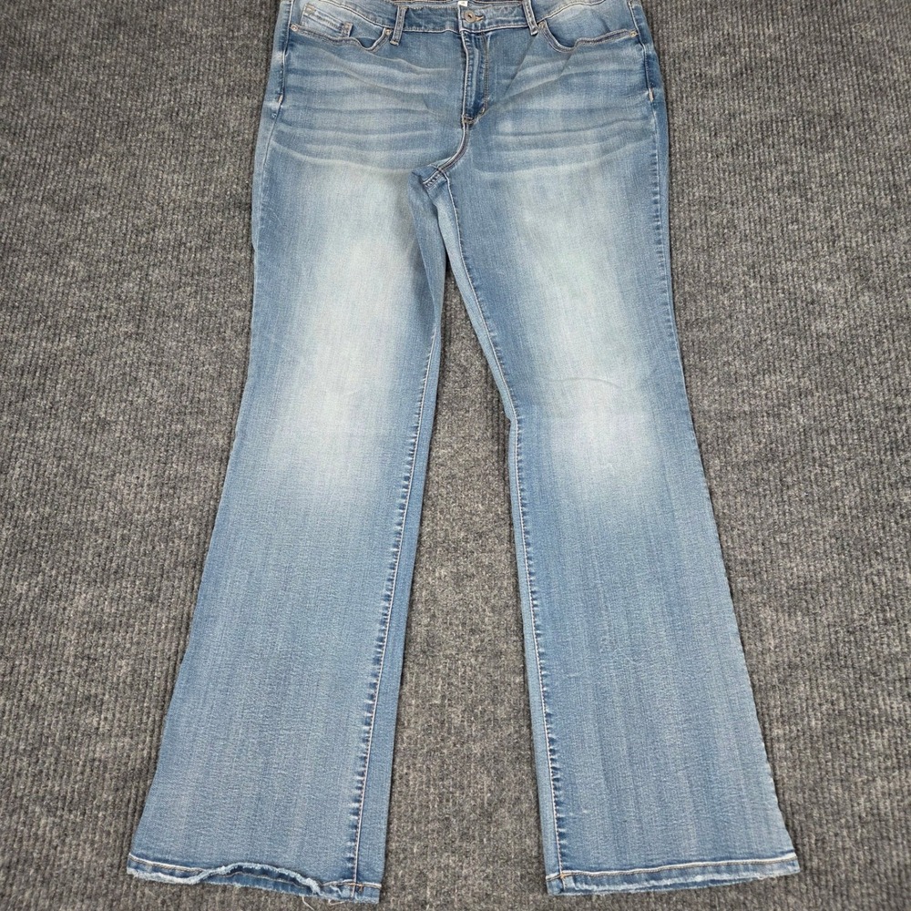 Sofia Jeans by Sofia Vergara Marisol Bootcut Light Wash Denim Size 18